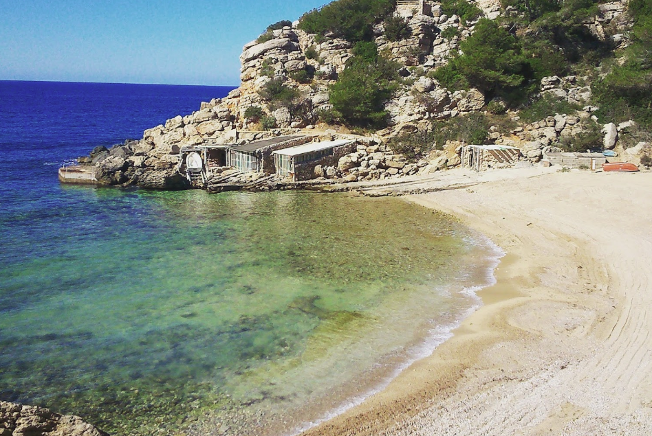 Cala Carbó rent a car Ibiza